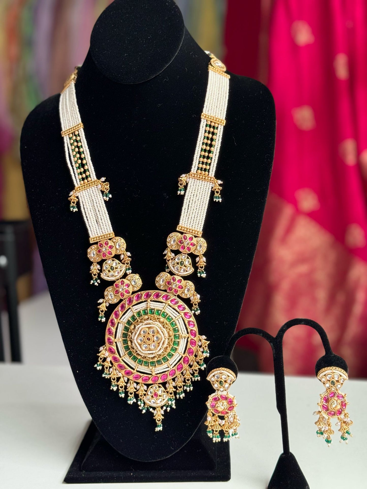 Beautiful Red & Green Long Rani Haar