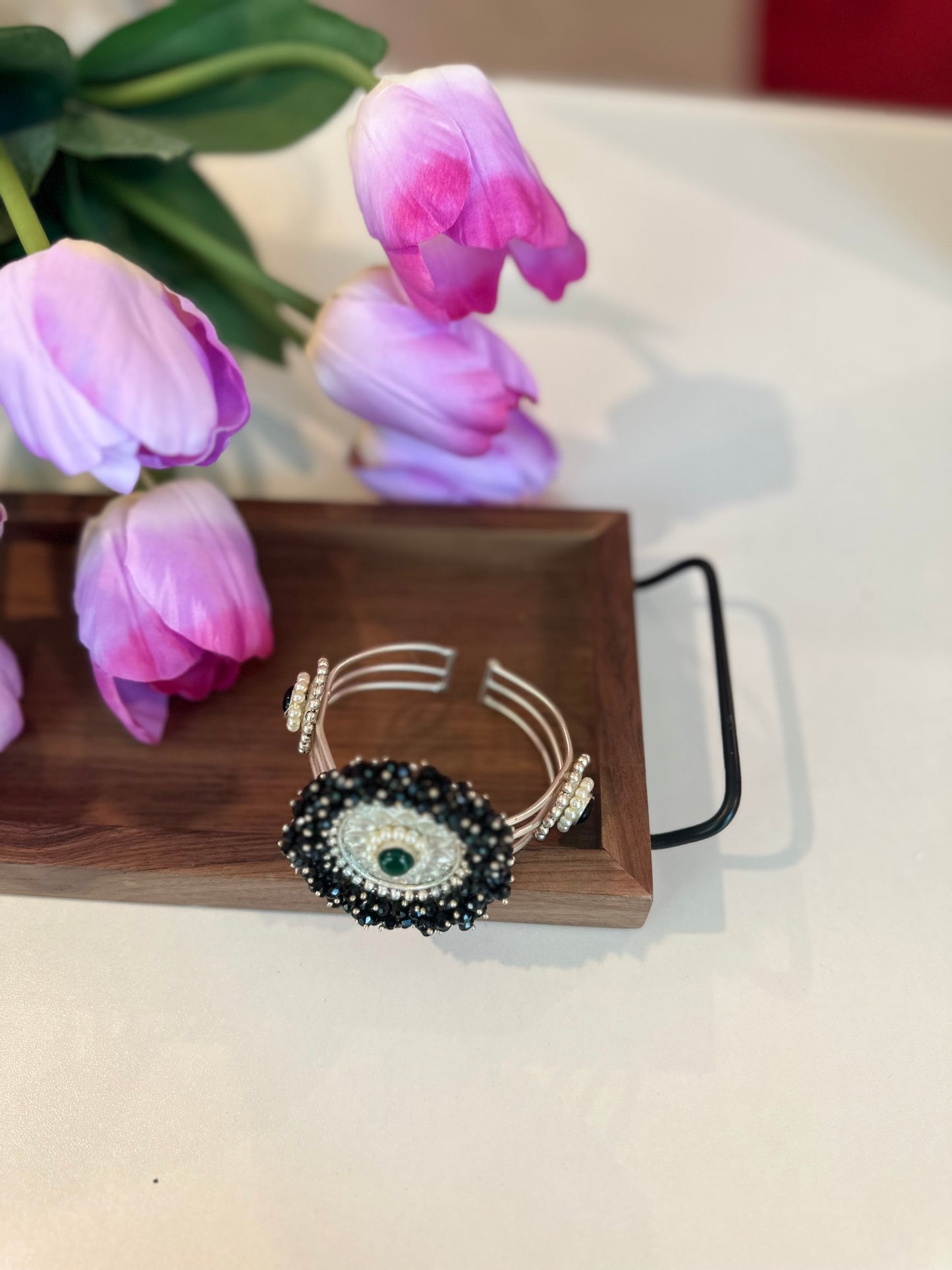 Green Stone Studded Rounded with Black Beads Silver Maharani Bracelet